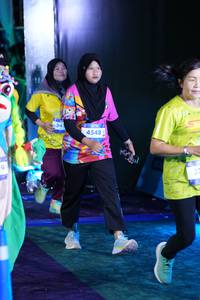 BIB: 341, 4548
                            <button type="button" onclick="openModal(26224474)" class="btn btn-primary btn-sm float-right btn-popup" data-toggle="modal" data-target=".modal-high-quality">
                        <i class="fas fa-shopping-cart"></i> Add to Cart
                    </button>
                                            <button type="button" onclick="isThisMe(26224474, true)" class="btn btn-success btn-sm float-right btn-popup btn-isme hidden" data-toggle="tooltip" data-placement="bottom" title="นี่คือรูปของคุณใช่ไหม คลิกที่นี่เพื่อเอาเข้าอัลบั้ม">
                        <i class="fas fa-plus"></i> Add to album
                    </button>
                    <button type="button" onclick="isThisMe(26224474, false)" class="btn btn-warning btn-sm float-right btn-popup btn-isnotme hidden">
                        <i class="fas fa-ban"></i> Remove from album
                    </button>